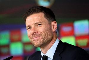 记者：皇马与巴萨的积分差距扩大到5分，将迎来两天的休息时间