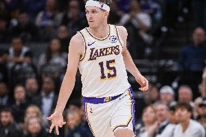 落选秀里出过哪些狠人？大本荣誉炸裂 范乔丹1.3亿纪录即将不保？