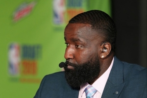 莫里斯兄弟：帕金斯作为联盟老炮 不该公开数落莫兰特