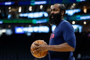 尽力局！快船今天输了19分 但哈登在场快船还赢了2分