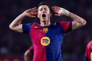 每体称赞莱万：完全不受外界喧嚣影响，只要给他支持就能继续进球