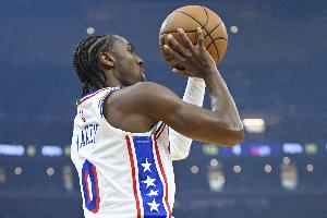 恩比德缺阵！76人对活塞先发：马克西乌布雷埃奇库姆沃特福德庄神