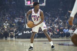 关键三分很值钱！探花秀埃奇库姆11中2拿到6分3板3助2帽