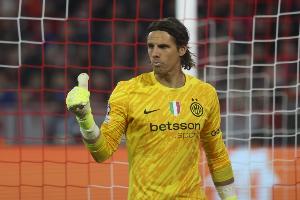 罗体：国米开始寻找索默替代者，正评估卡普里莱阿图伯鲁铃木彩艳