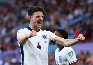 世体盛赞赖斯：主罚定位球的功夫了得，正被比作另一个贝克汉姆