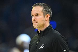 太阳主帅谈狄龙吃T：他清楚自己在干什么 我们有时需要这样的能量